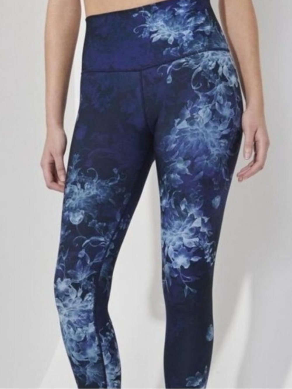 Peloton Navy Blue Floral High-Rise Leggings